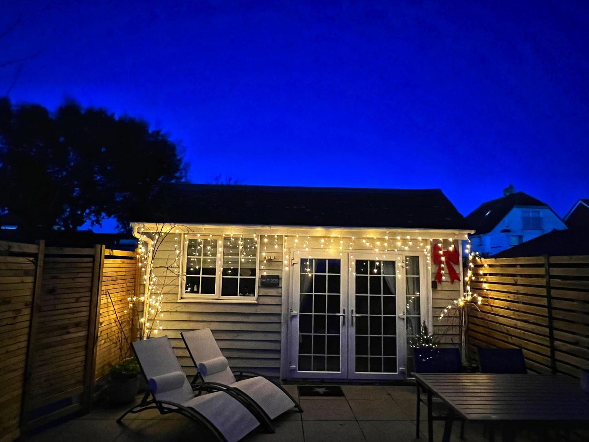 סאות' היילינג Seaside Cabin Retreat In Hayling Island מראה חיצוני תמונה